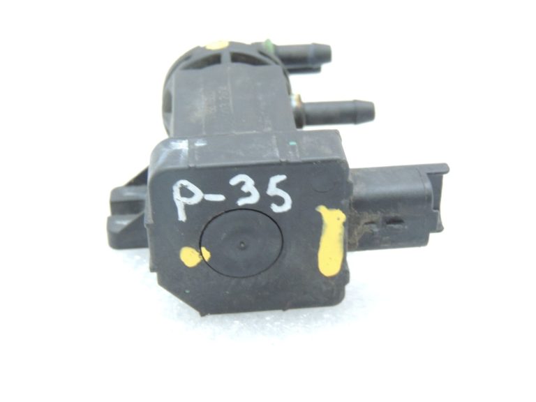 Peugeot 508 I RXH 2.0HDi Vakuuma vārsts Solenoīda vārsts 9801887680