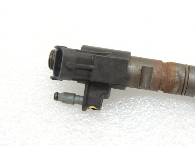 Volvo V60 2.0 Diesel D5204T2 Iesmidzināšanas sprausla 0445116046 Injecotr