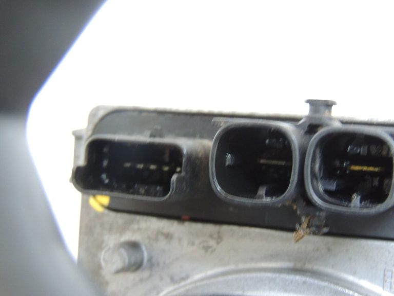 Peugeot 508 I RXH 2.0HDi Stūres pastiprinātāja sūknis 1608241080 Stūres pastiprinātāja sūknis