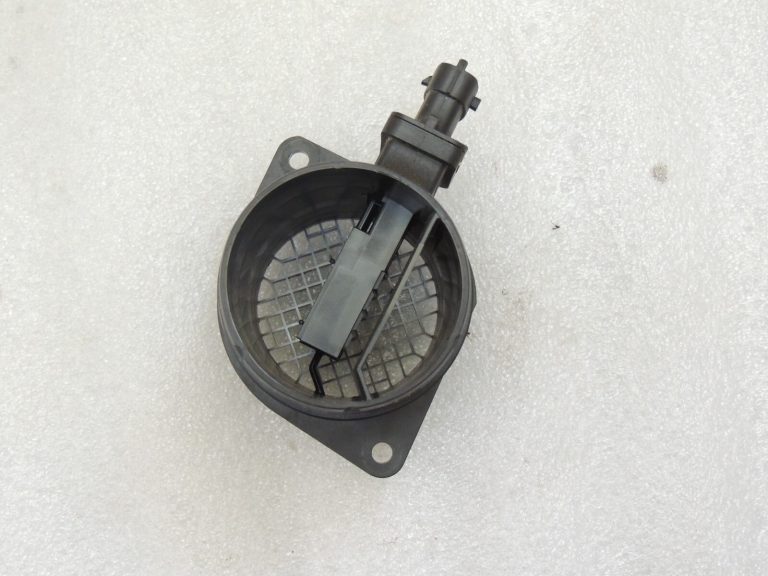Suzuki SX4 S-CROSS 1.6DDis Diesel D16AA Gaisa plūsmas sensors 13800-62M00 0281006374