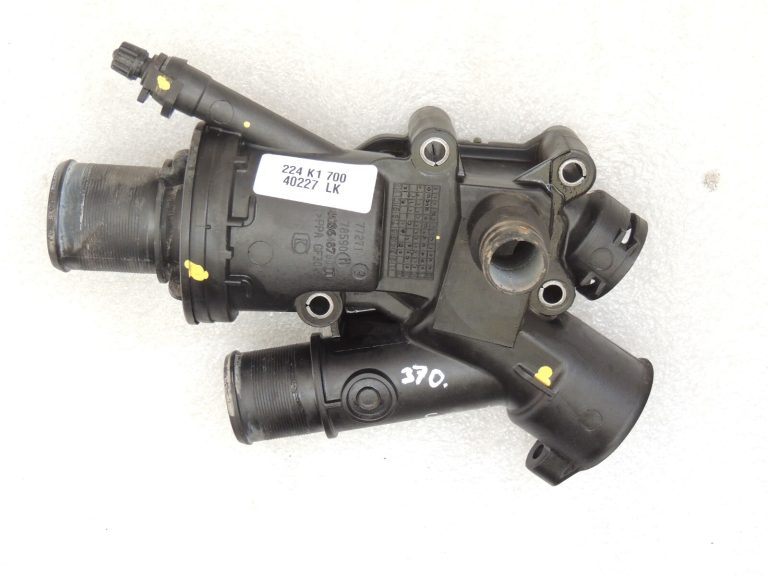 Peugeot 508 I RXH 2.0HDi dīzeļdegvielas termostata korpuss 1323 V3 9803648780