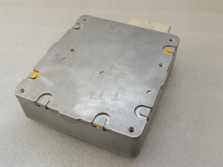 Toyota Avensis T27 stūres pastiprinātāja vadības bloks EPS LH 89650-05120 Vadības bloks