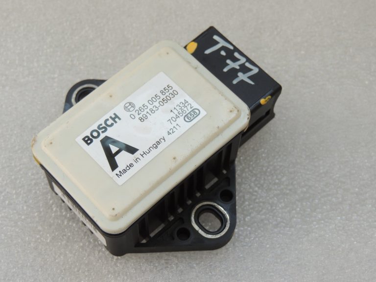 Toyota Avensis T27 ESP vadības bloka rotācijas ātruma sensors 0265005855 89183-05030