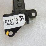 Toyota Avensis T27 kreisā stūres rata pārnesumu pārslēgs – pārnesumu pārslēgšana uz leju 846100F010