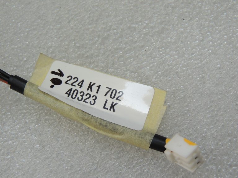 Toyota Avensis T27 stūres rata pārnesumu pārslēgšanas trose 84523-0F010 845230F010