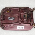 Toyota Avensis T27 Sedans degvielas uzpildes aizbīdnis 77350-05030 3Q7 Tumši sarkans