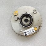 Toyota Yaris P13 1.5 16V 2NRFKE 82kw AUS Sadales vārpstas fāze 13070-0Y040 Nr.2