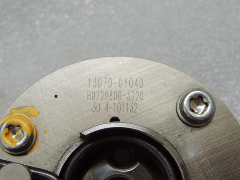 Toyota Yaris P13 1.5 16V 2NRFKE 82kw AUS Sadales vārpstas fāze 13070-0Y040 Nr.2