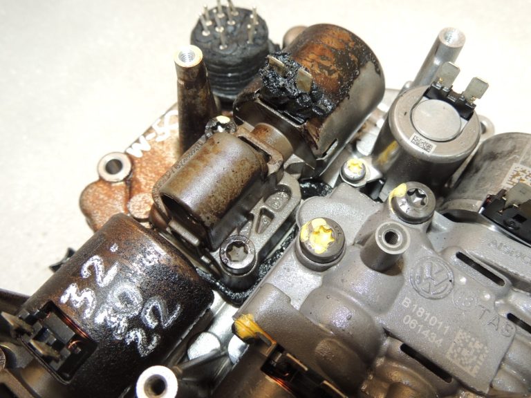 VAG Skoda VW DSG 7 TDJ DQ381 Mehatronika 0GC927711H 0GC325025E DEFEKTĪVS