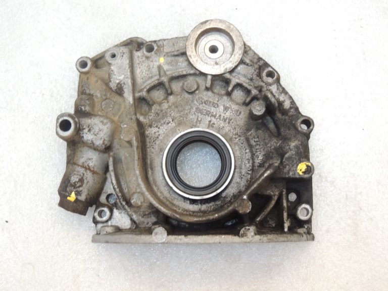 VAG VW VW 5 cilindru AAB AAF ACU eļļas sūknis 034115109 Eļļas sūknis 034115105B