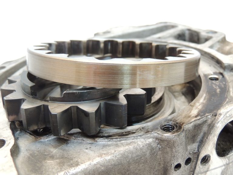 VAG VW VW 5 cilindru AAB AAF ACU eļļas sūknis 034115109 Eļļas sūknis 034115105B