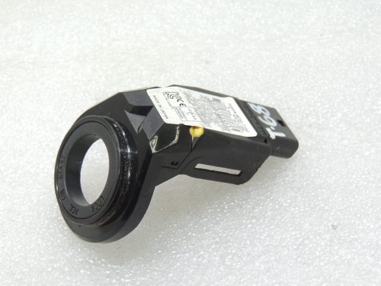 Toyota Hilux VII 2.5 D-4D 2KD-FTV imobilaizera antena 89783-71042