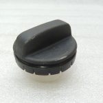 Oriģināls Toyota Hilux VII 2KD-FTV dīzeļdegvielas uzpildes vāciņš 77300-52030