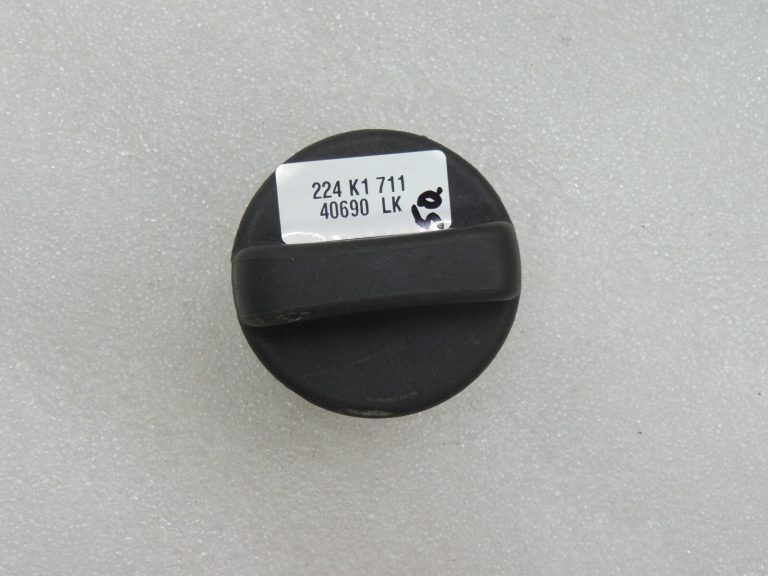 Oriģināls Toyota Hilux VII 2KD-FTV dīzeļdegvielas uzpildes vāciņš 77300-52030