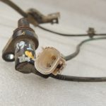 Oriģināls Toyota Hilux VII ABS sensors riteņu ātruma sensors priekšējais labais 89542-71010