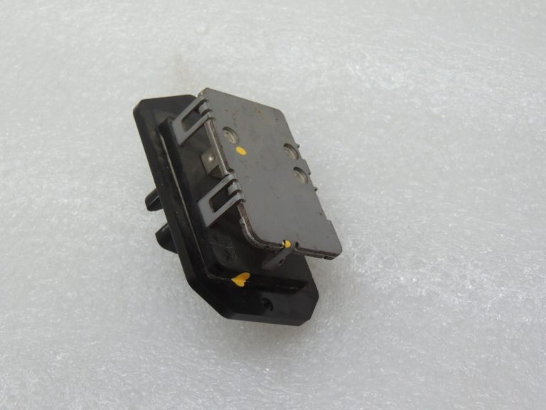 Oriģināls Toyota Hilux VII sildītāja ventilatora motora rezistors 87138-0K110