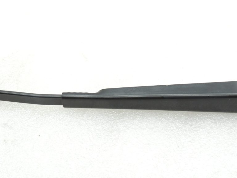Peugeot 508 I 8D Vējstikla tīrītāja roka kreisā Stikla tīrītāja roka 6429JW