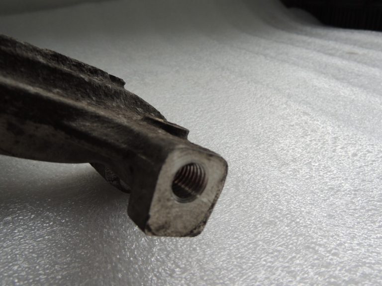 Alfa Romeo Giulietta 940 Brembo riteņa rumba priekšējā kreisā 50523836