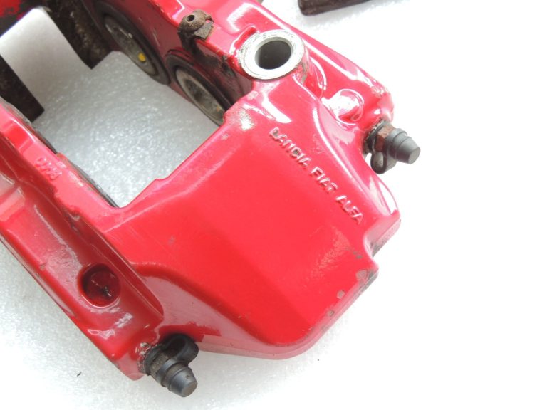 Alfa Romeo Giulietta 940 Priekšējais Brembo 330mm bremžu suporta komplekts 51920592 51920591