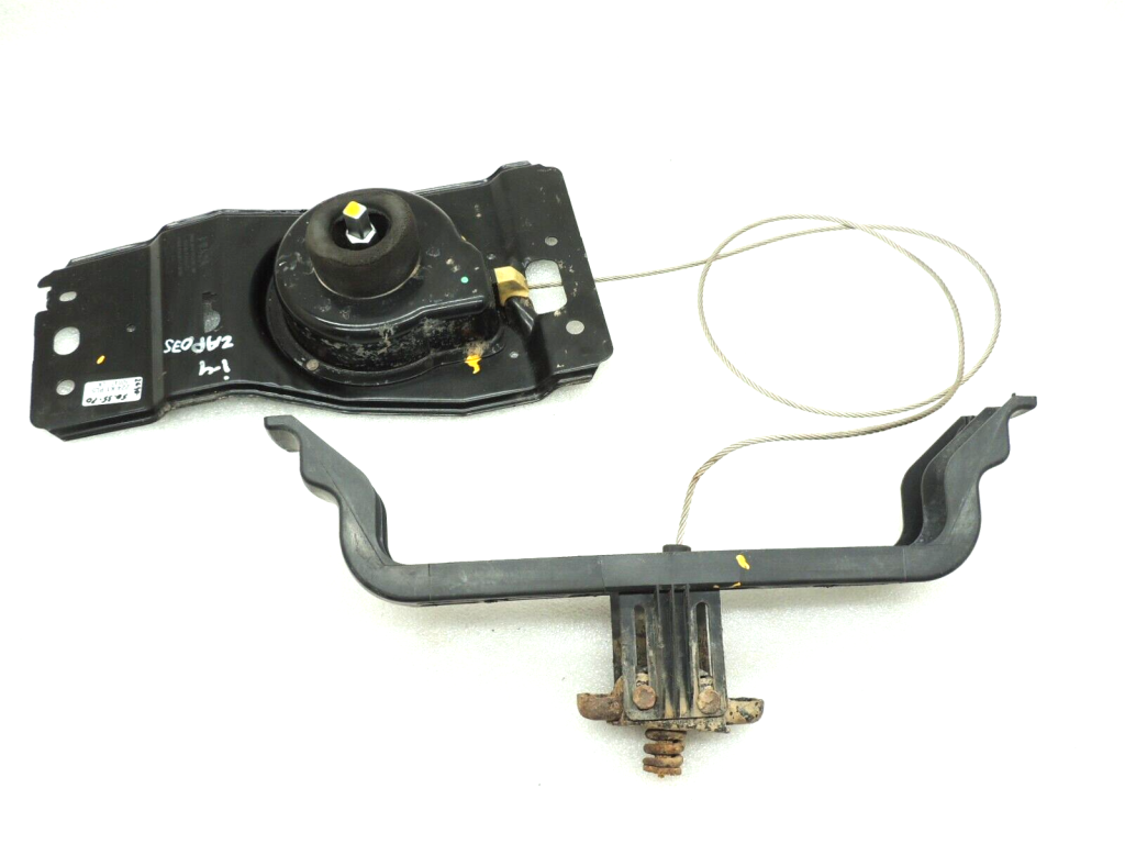Oriģinālā Chrysler Grand Voyager V rezerves riteņa kronšteina vinča 05109667AG