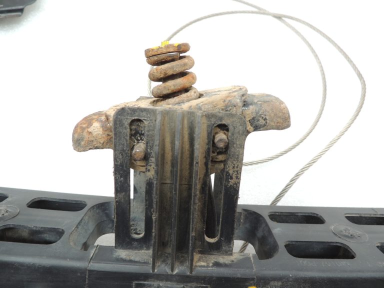 Oriģinālā Chrysler Grand Voyager V rezerves riteņa kronšteina vinča 05109667AG