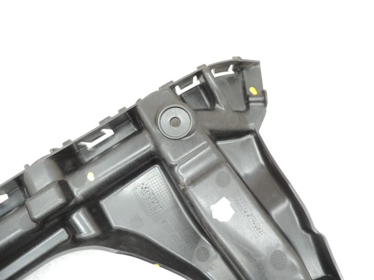 Seat Cupra Leon KL8 Sportstourer bampera kronšteins aizmugurējais kreisais 5FE807393B