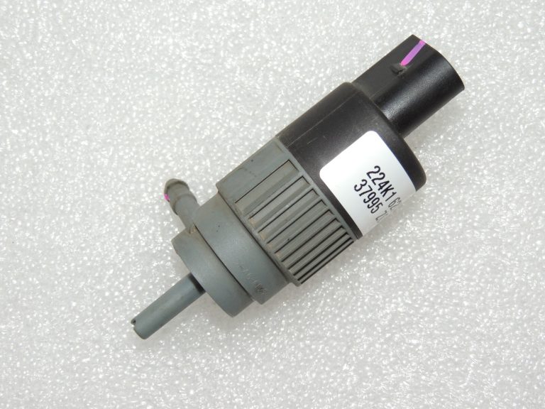 Nissan Qashqai J11 OEM ūdens sūknis mazgātājam 28920JD00A