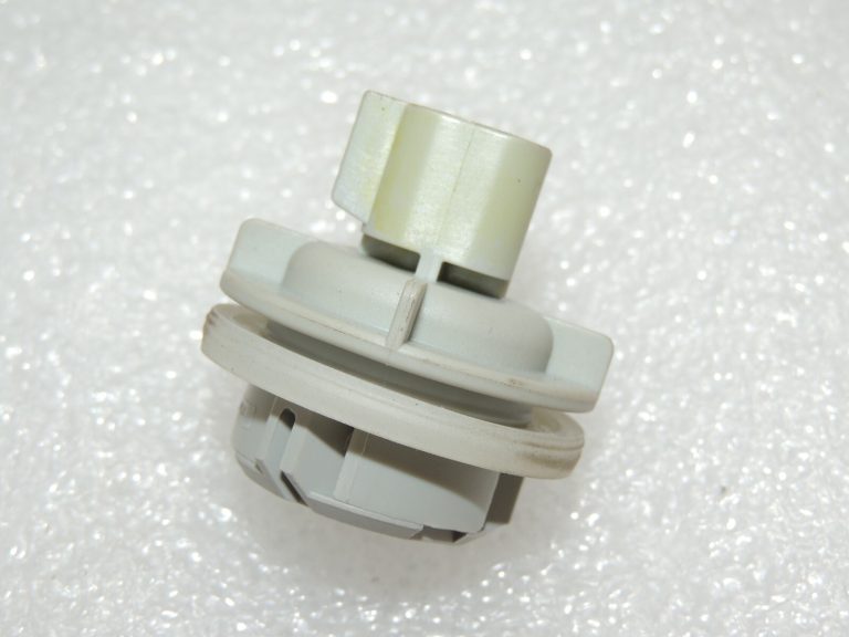 Oriģināls Ford spuldzes turētājs 4053872 XS41-13K370-AC