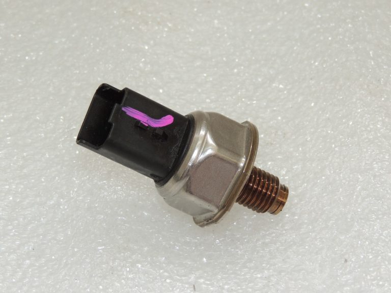 Nissan Mercedes 1.5DCi degvielas spiediena sensors 1752000Q4F 1628560332