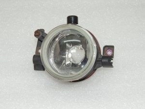Ford Kuga I C394 Priekšējais kreisais miglas lukturis 1619576 3M51-15K202-BB