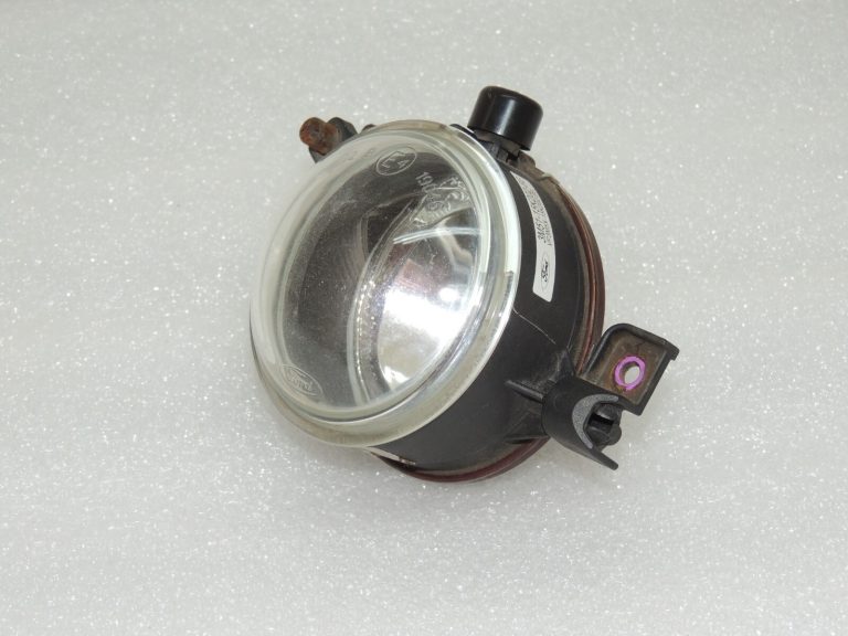 Ford Kuga I C394 Priekšējais kreisais miglas lukturis 1619576 3M51-15K202-BB