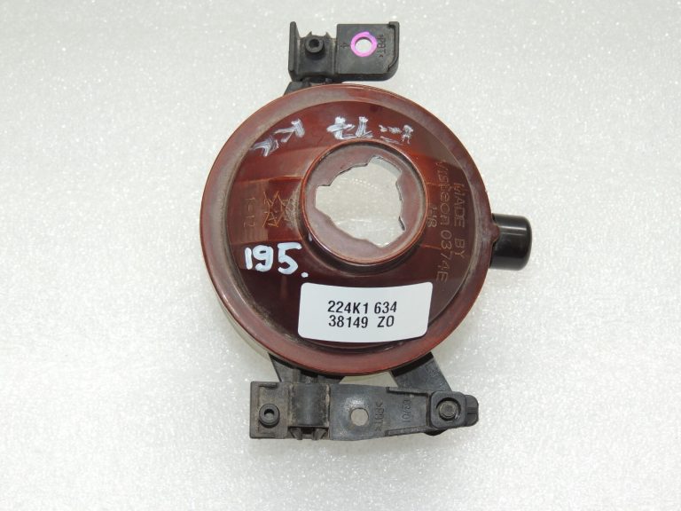 Ford Kuga I C394 Priekšējais kreisais miglas lukturis 1619576 3M51-15K202-BB