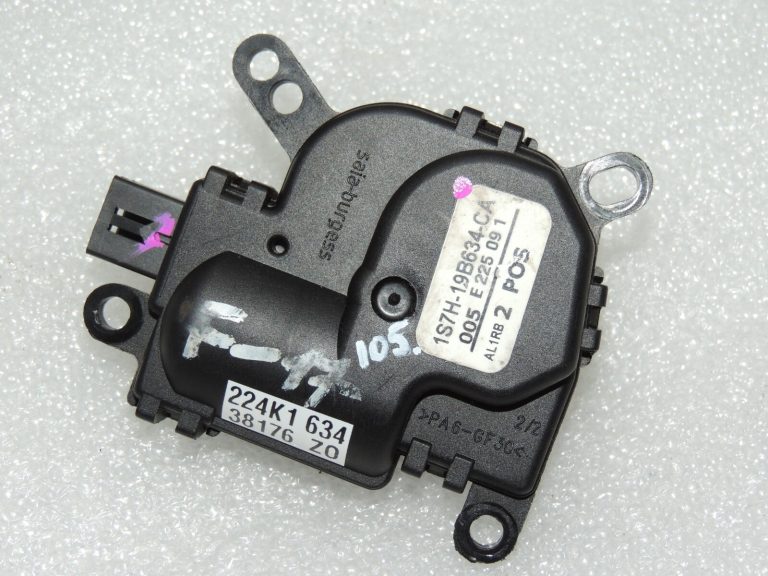 Ford Kuga Fiesta Focus Mondeo Apsildes piedziņa 1144030 1S7H-19B634-CA
