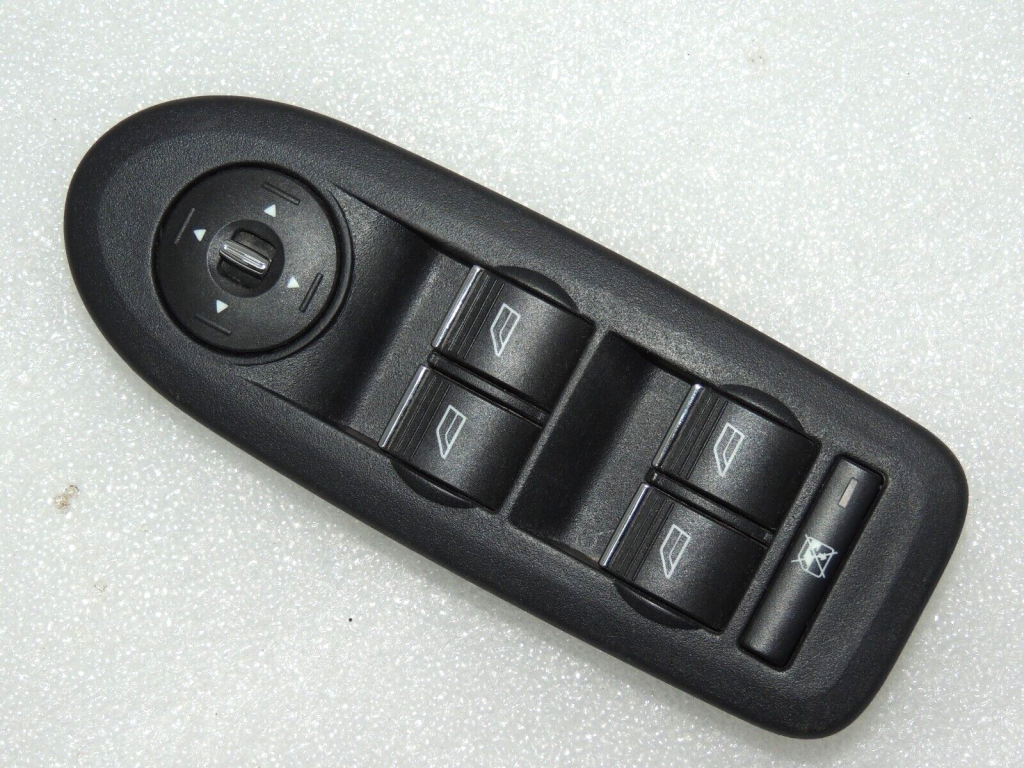 Ford Kuga I Power window switch front 1547152 8M5T-14A132-AC