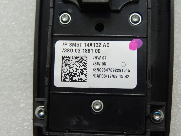 Ford Kuga I Priekšējais elektrisko logu slēdzis 1547152 8M5T-14A132-AC