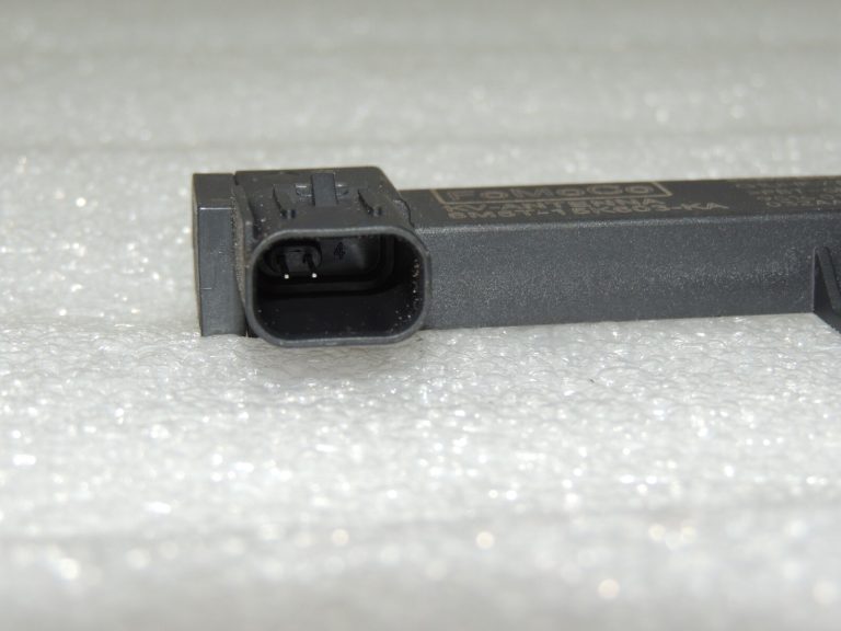 Ford Kuga I antenas pastiprinātāja vadības bloks 1538867 8M5T-15K603-KA
