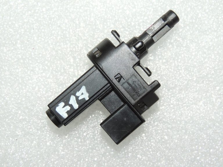 Ford Volvo sajūga sensors 1343269 4M5T-7C534-AA