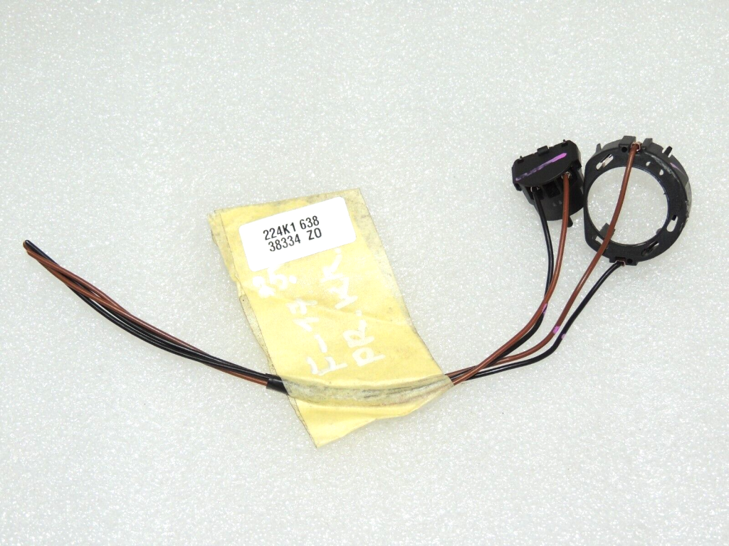 OEM Ford halogen headlight right left H7 plug wiring harness