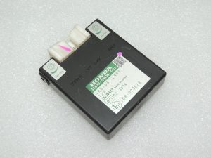 Honda CR-V PDC parking sensor control unit 39670SWWG01