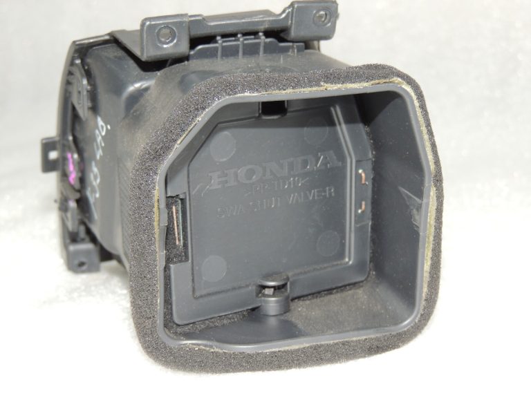 Honda CR-V III Gaisa ventilācijas caurule Priekšējā labā 77630SWWWG01ZA