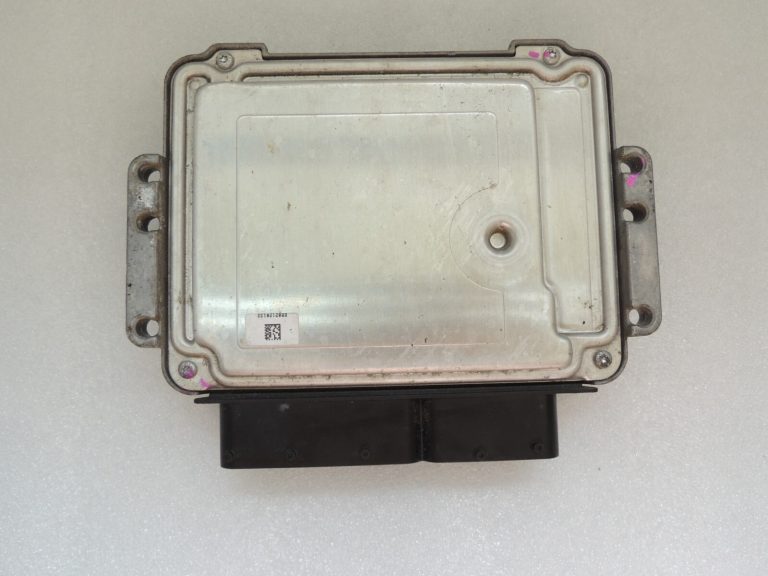 Suzuki SX4 I EY 1.9DDiS ECU motora vadības bloks 33920-79JQ2
