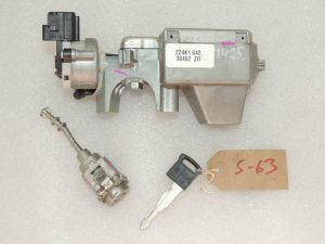 Suzuki SX4 I EY ignition lock lock cylinder door lock with key 37105-79823