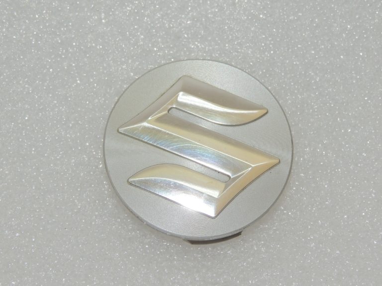 OEM Suzuki alumīnija riteņa rumbas vāciņš Rumbas vāciņš 4325251K10CZ2