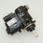 Suzuki SX4 I EY priekšējo lukturu servomotors 35120-79J10 35320-79J10