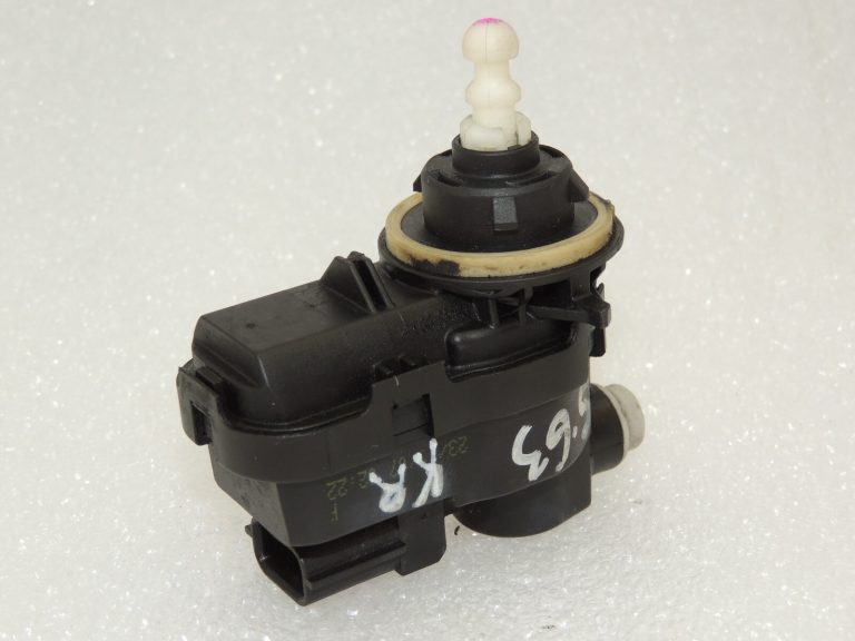 Suzuki SX4 I EY priekšējo lukturu servomotors 35120-79J10 35320-79J10