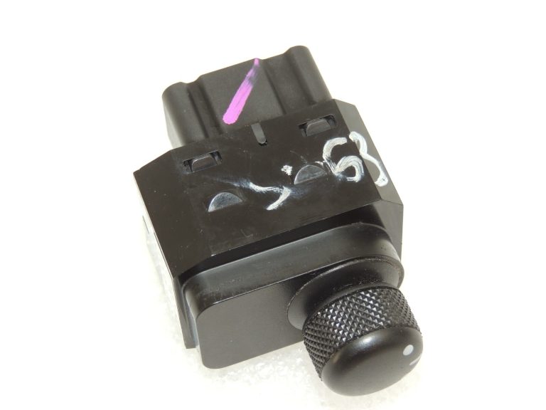 Suzuki SX4 I EY Spoguļu slēdzis Spoguļu slēdzis 3795062J00 3795062J01