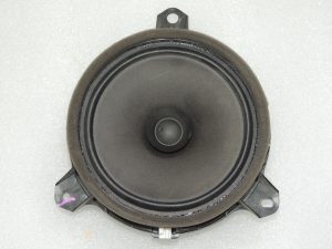Toyota Yaris IV Дверной громкоговоритель передний задний Panasonic 8616002B80