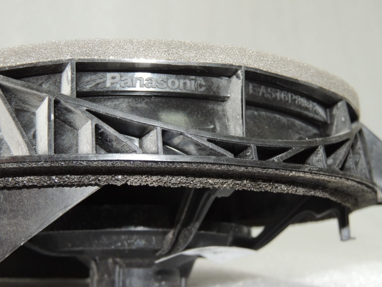 Toyota Yaris IV durvju skaļrunis priekšējais aizmugurējais Panasonic 8616002B80