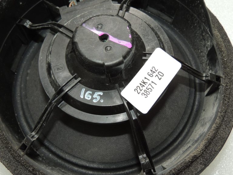 Toyota Yaris IV durvju skaļrunis priekšējais aizmugurējais Panasonic 8616002B80