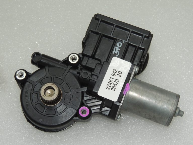 Toyota Yaris IV elektrisko logu motors priekšējais kreisais 85720K0020